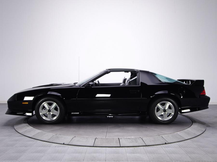  Chevrolet Camaro Z28 T-Top 1991 года  (фото 3 из 5)
